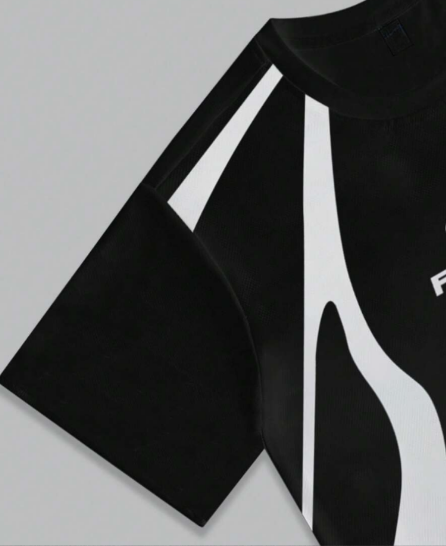 Walking Alone Line Tee