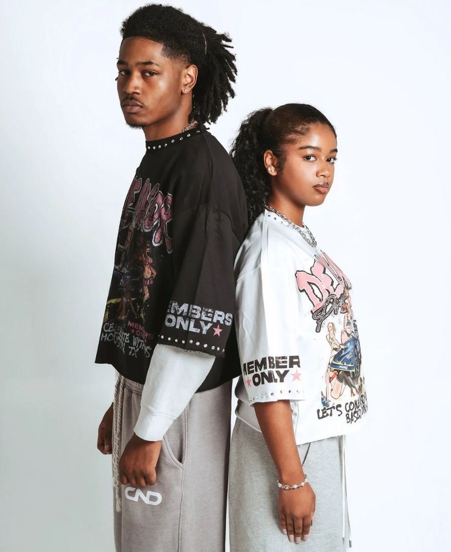 Demeanor Present Tee