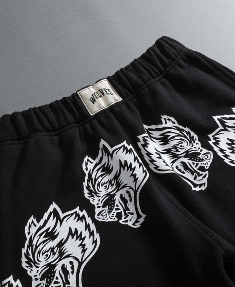 Wolves Six Şort