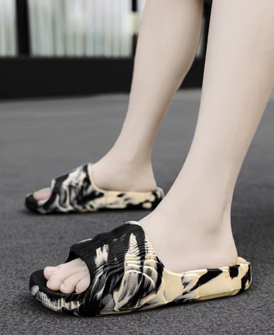 Adilette Carbon Terlik