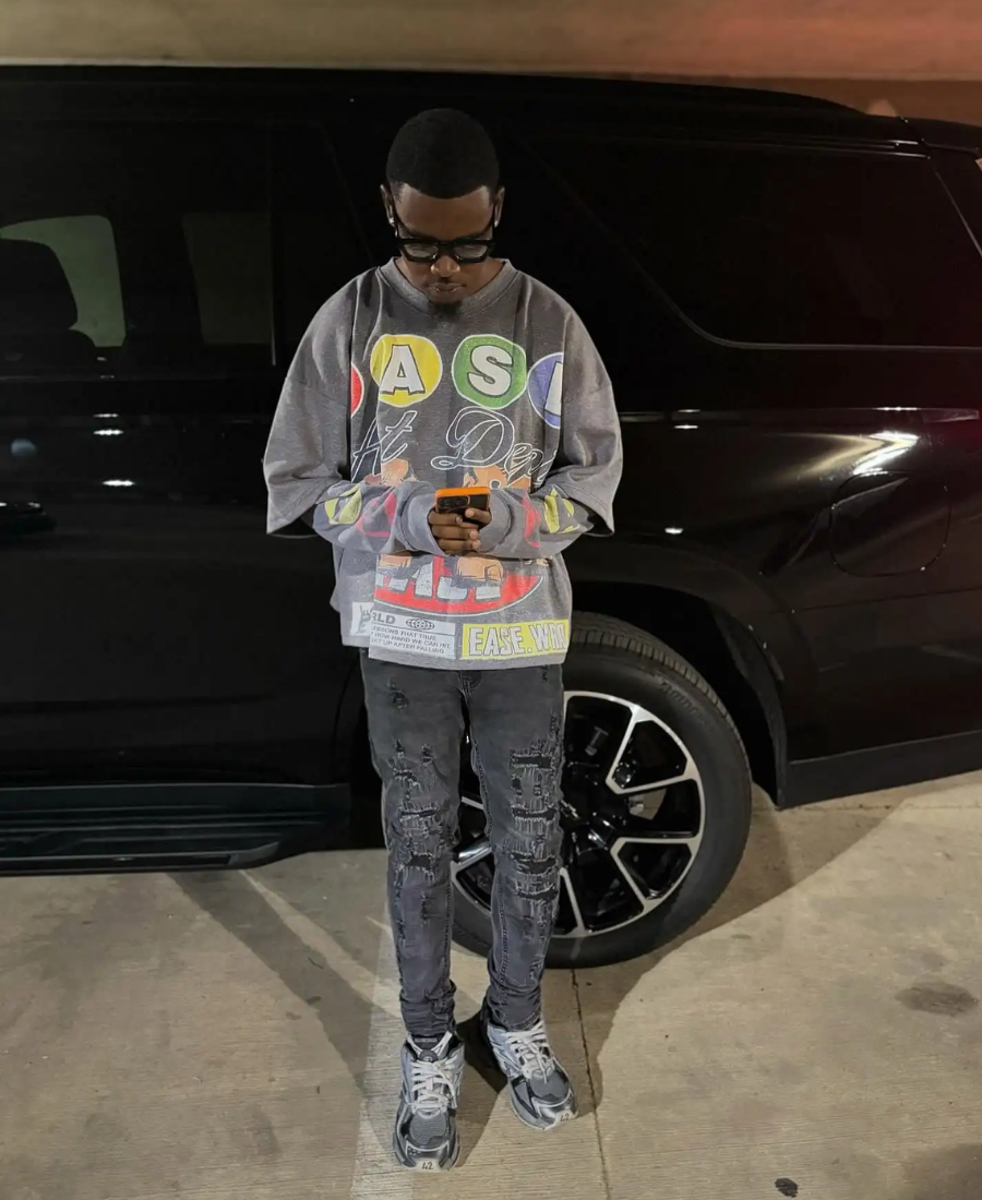 Ease World Tee